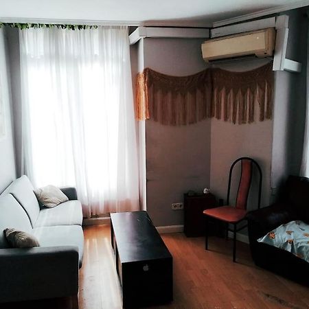 Apartamento Hotel Montana Lavapies Мадрид Екстериор снимка