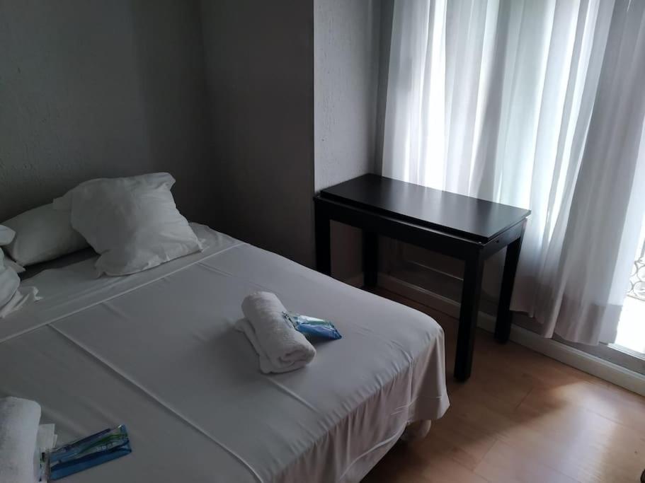 Apartamento Hotel Montana Lavapies Мадрид Екстериор снимка