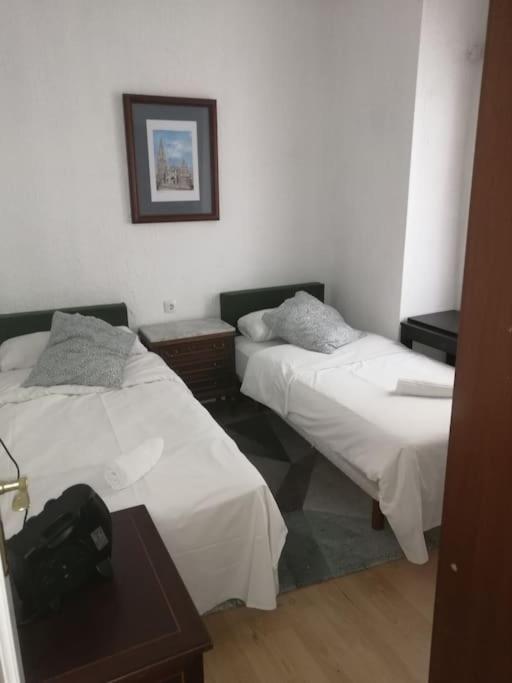 Apartamento Hotel Montana Lavapies Мадрид Екстериор снимка