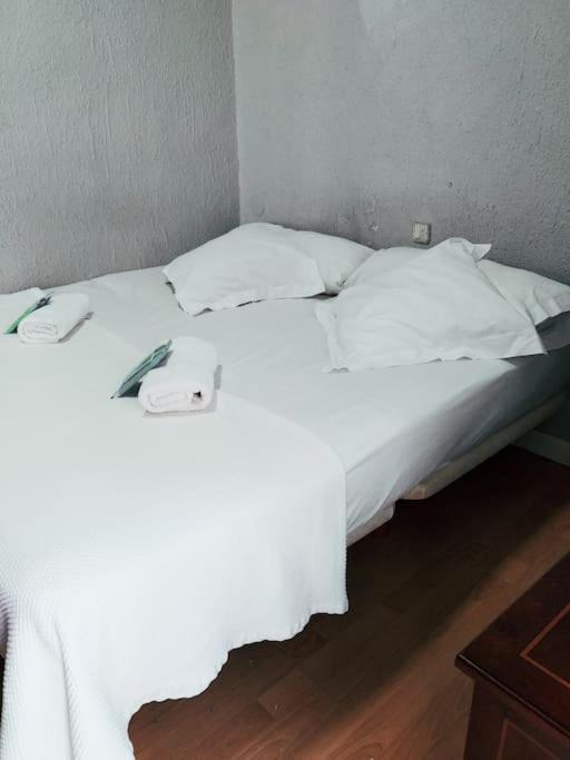 Apartamento Hotel Montana Lavapies Мадрид Екстериор снимка